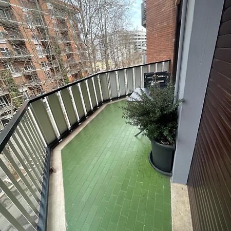 Lml Housing The Place To Be In Rom Exteriör bild