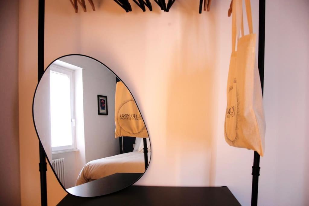 Lml Housing The Place To Be In Rom Exteriör bild