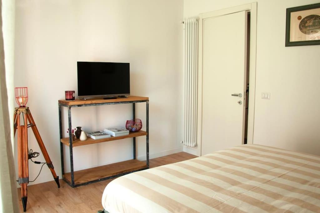 Lml Housing The Place To Be In Rom Exteriör bild